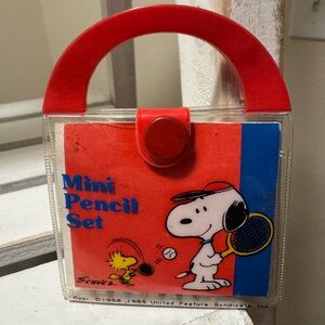 1965 Mini Snoopy Pencil Set